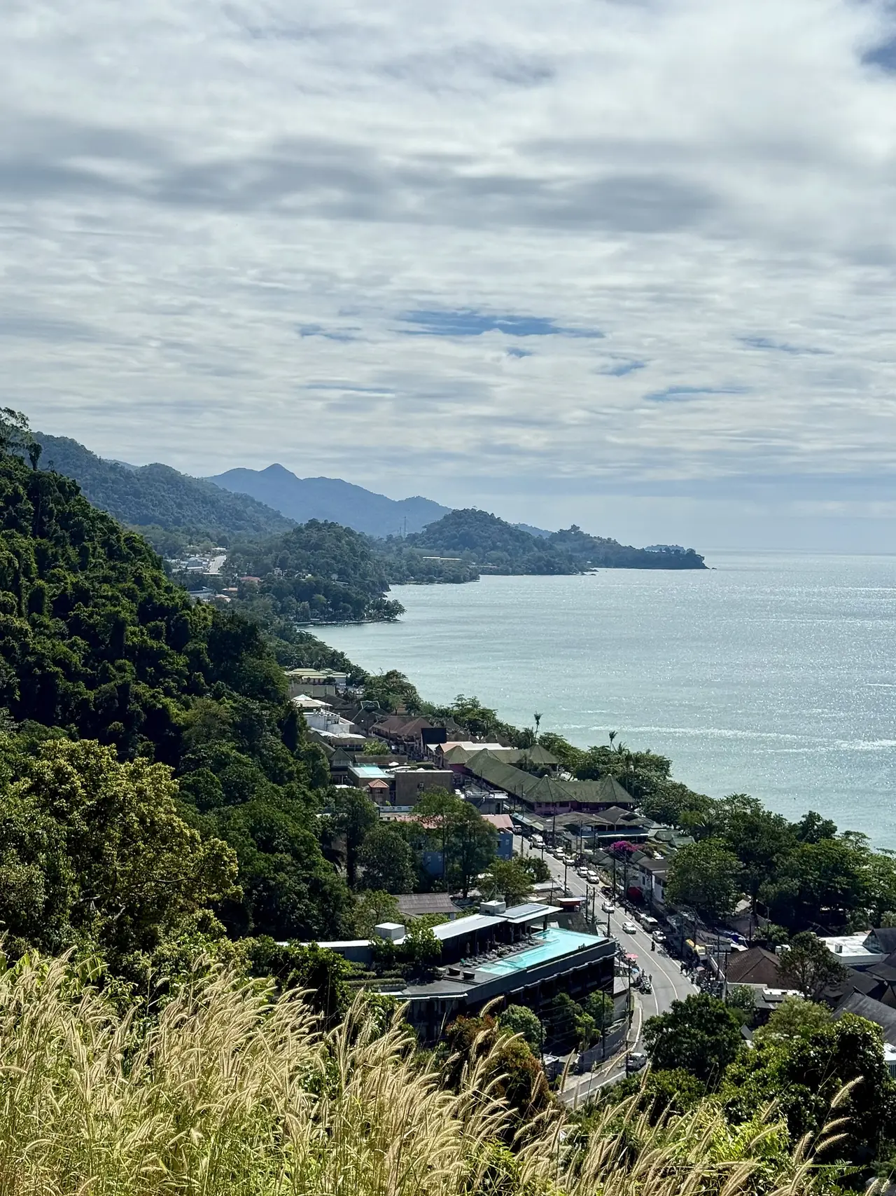 ภาพเกาะช้าง: หาดเกาะช้าง ทรายขาว คลองพร้าว ไก่แบ้ โลนลี่ หาดไหนดี