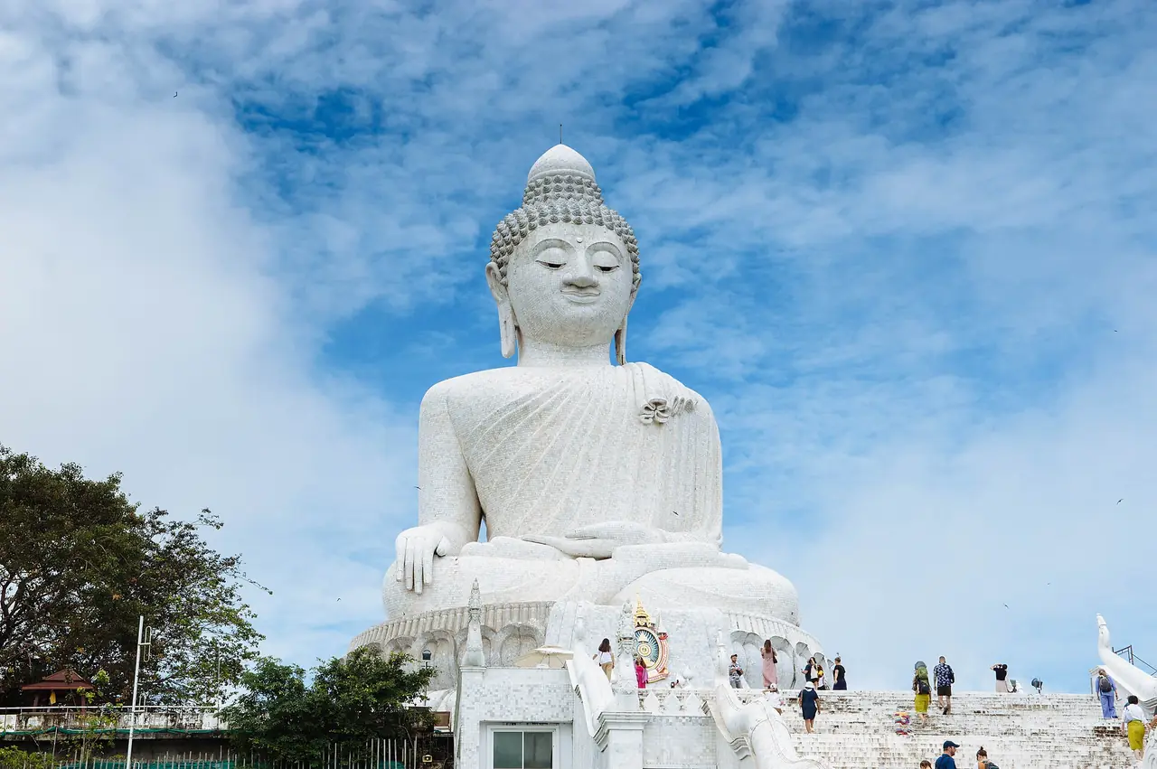 ภาพภูเก็ต: ตั๋วเที่ยวภูเก็ต ซื้อล่วงหน้าหรือหน้างานดี
