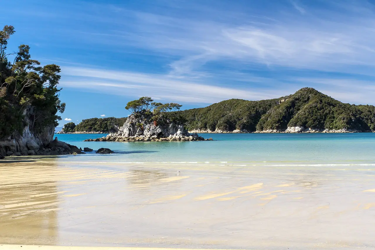 ภาพนิวซีแลนด์: เที่ยว Abel Tasman 2569: Coast Track ช่องน้ำ ค่ากระท่อม